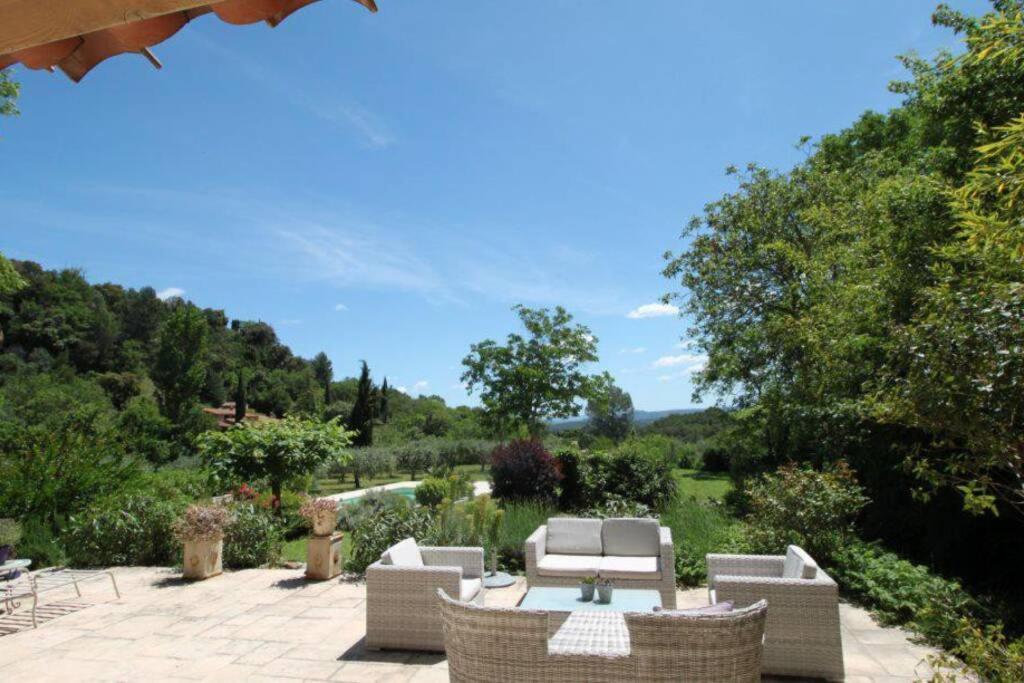 Bastide Derroc Villa Cotignac Bagian luar foto